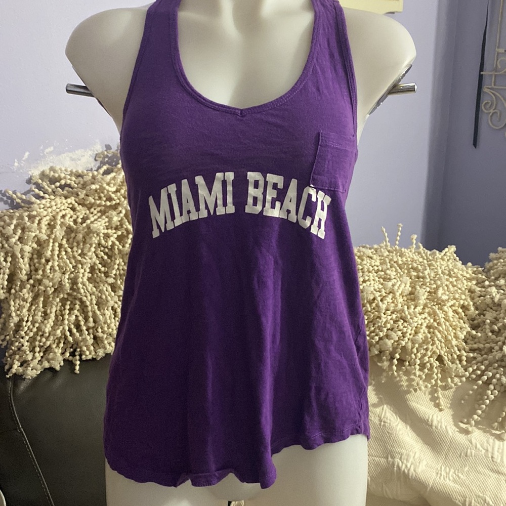 Asymmetrical tank top size small